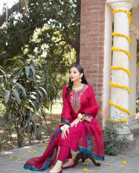 Dhanak 3PC Embroidered Dress With Embroidered Shawl